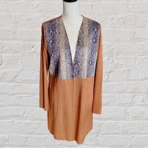 NWT Vocal USA Tan Suede Like Jacket with Animal Print Designs Casual Siz…